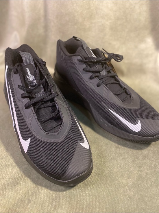 NIKE GT JUMP ACADEMY SZ 11 main image 9
